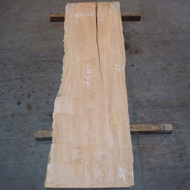 Bossé Tischplatte, ca. 2200 x 540/690/650 x 26 mm, 13553