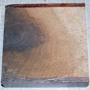 Europ. Walnut, approx. 170 x 170 x 50 mm