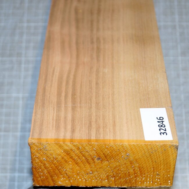 Kirschbaum, ca. 300 x 110 x 49 mm, 1,1 kg