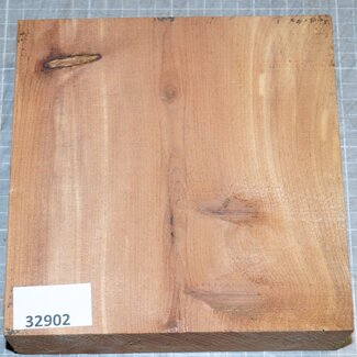 Florida Cedar, approx. 170 x 170 x 52 mm, 0,8 kg