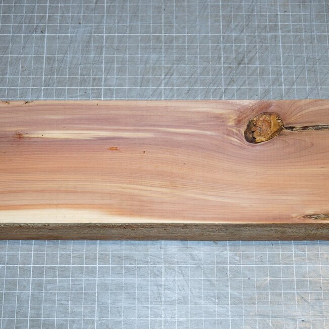 Florida Cedar, approx. 335 x 93 x 52 mm, 0,9 kg
