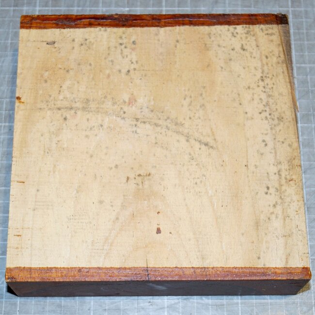 Teak (Plantage), ca. 190 x 185 x 52 mm, 1,2 kg