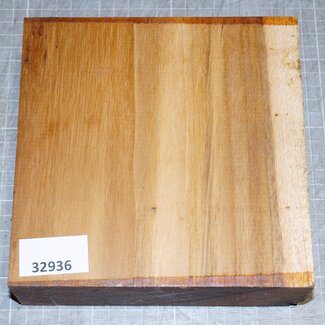 Teak (Plantation), approx. 170 x 170 x 50 mm, 0,9 kg