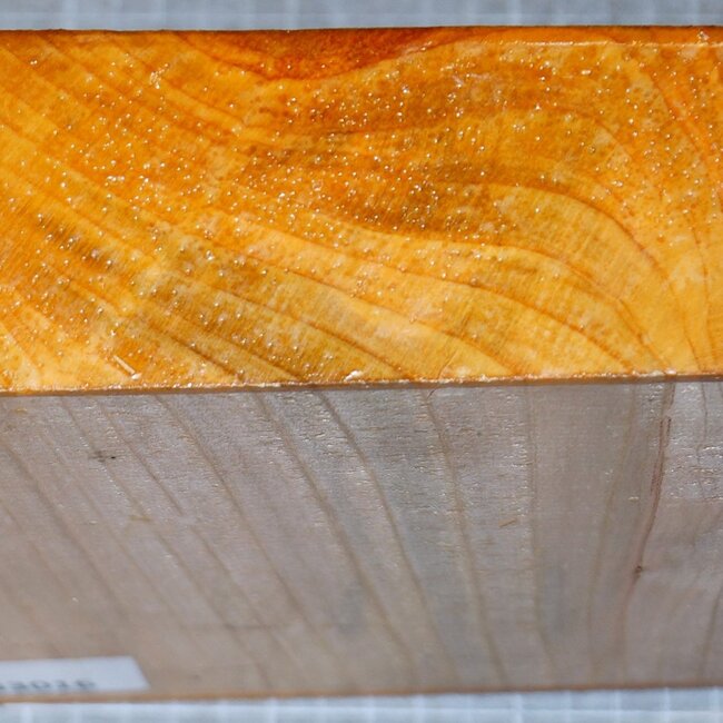 Kirschbaum, ca. 170 x 170 x 57 mm, 1,2 kg