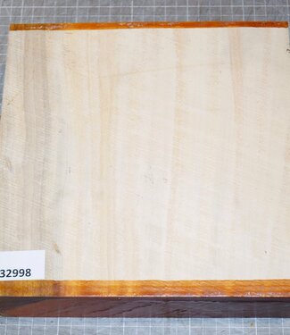 Satin, Zitronenholz, ca. 220 x 220 x 63 mm, 2,9 kg