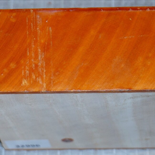 Satinwood, approx. 140 x 140 x 65 mm, 1,3 kg