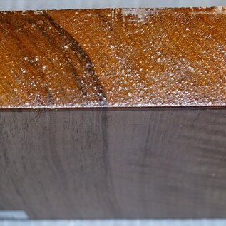 Europ. Walnut fiddleback, approx. 220 x 220 x 50 mm, 1,6 kg