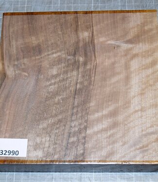 Europ. Walnut fiddleback, approx. 200 x 200 x 51 mm, 1,4 kg