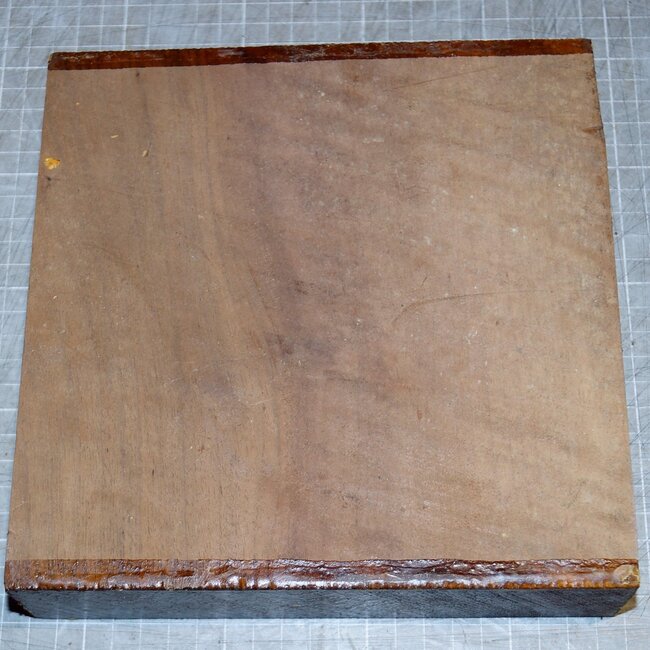 Europ. Walnut fiddleback, approx. 200 x 200 x 51 mm, 1,4 kg