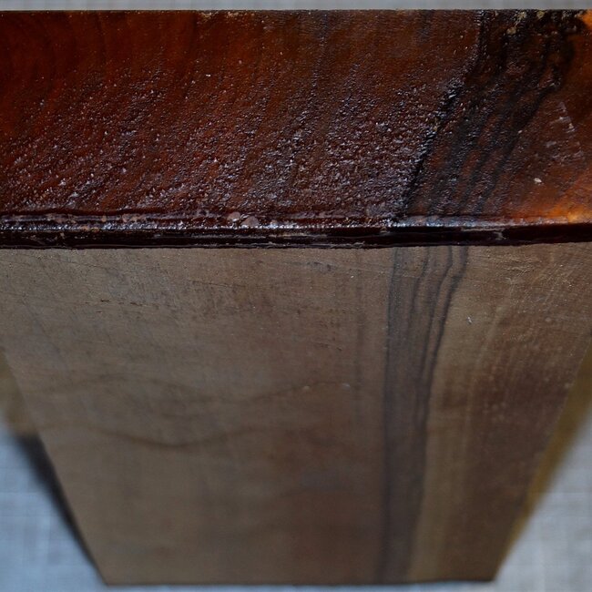 Nussbaum europ., ca. 300 x 150 x 55 mm, 1,6 kg