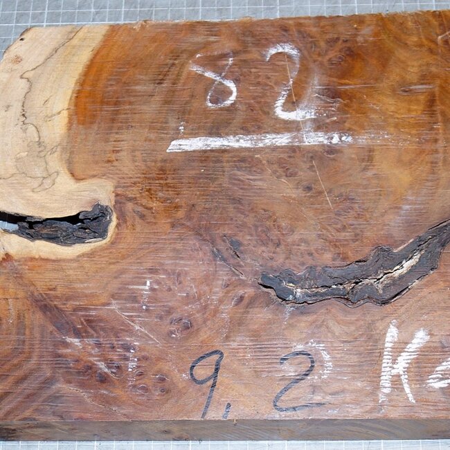 Kenthao Ironwood, approx. 310 x 230 x 42 mm, 3,7 kg