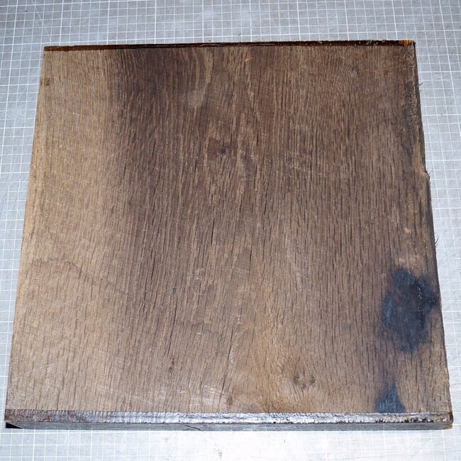 Smoked Oak, approx. 350 x 350 x 50 mm, 4,1 kg