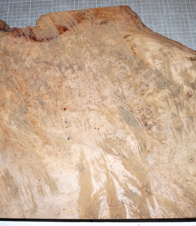 Amboina Maser, ca. 400 x 400 x 30-35 mm, 4,4 kg