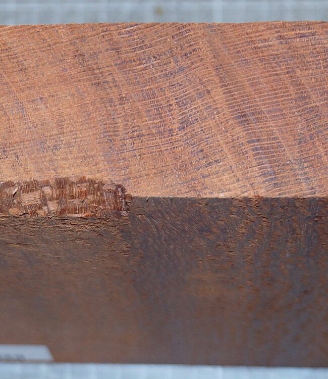 Lacewood, approx. 185 x 185 x 45-50 mm, 1,8 kg