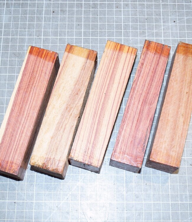 Bahia Rosenholz, Messergriff, ca. 130 x 39 x 30 mm