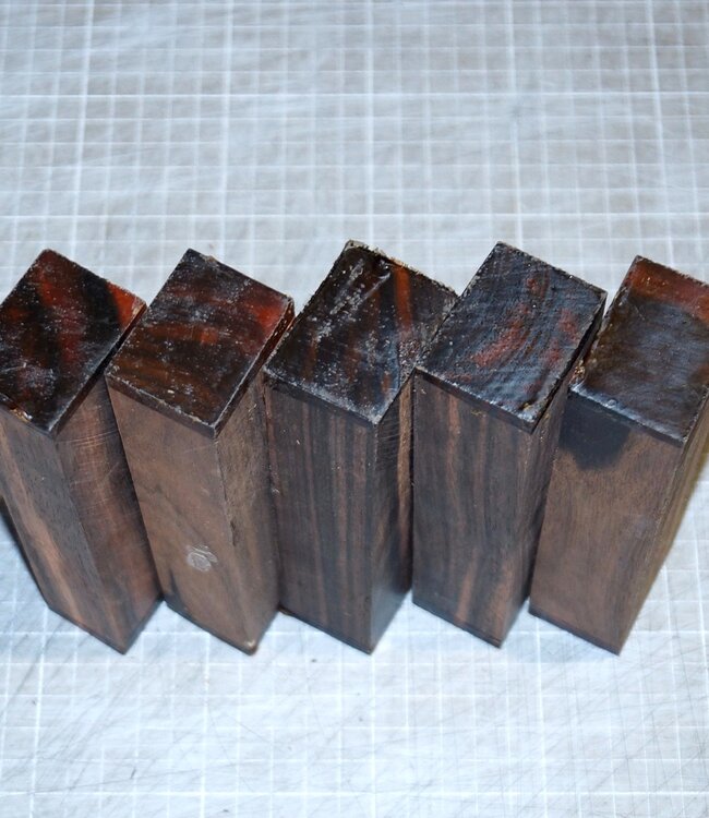 Makassar Ebenholz Messergriff, ca. 150 x 40 x 28 mm, 0,3 kg