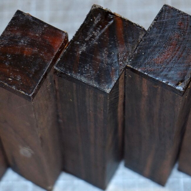 Makassar Ebenholz Messergriff, ca. 150 x 40 x 28 mm, 0,3 kg