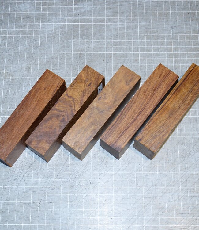 Wüsteneisenholz Messergriff, ca. 130 x 40 x 27 mm, 0,3 kg