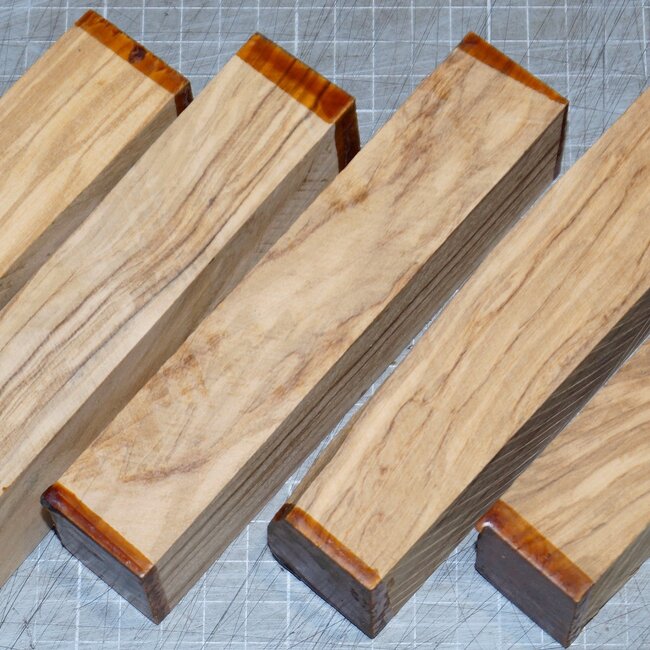 Olive Messergriff, ca. 150 x 40 x 28 mm, 0,2 kg