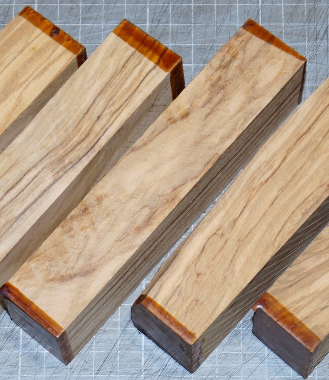 Olive Messergriff, ca. 150 x 40 x 28 mm, 0,2 kg