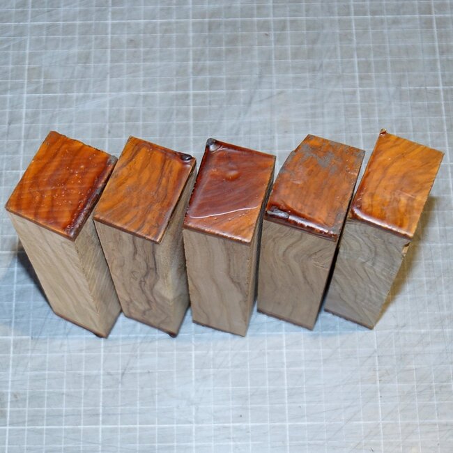 Olive Messergriff, ca. 150 x 40 x 28 mm, 0,2 kg