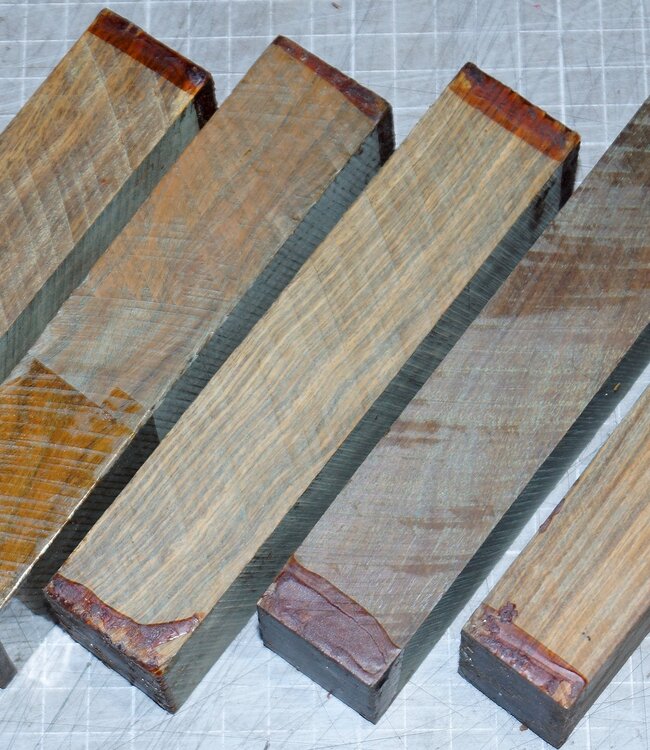 Lignum Vitae knife handle, approx. 150 x 40 x 30 mm, 0,3 kg