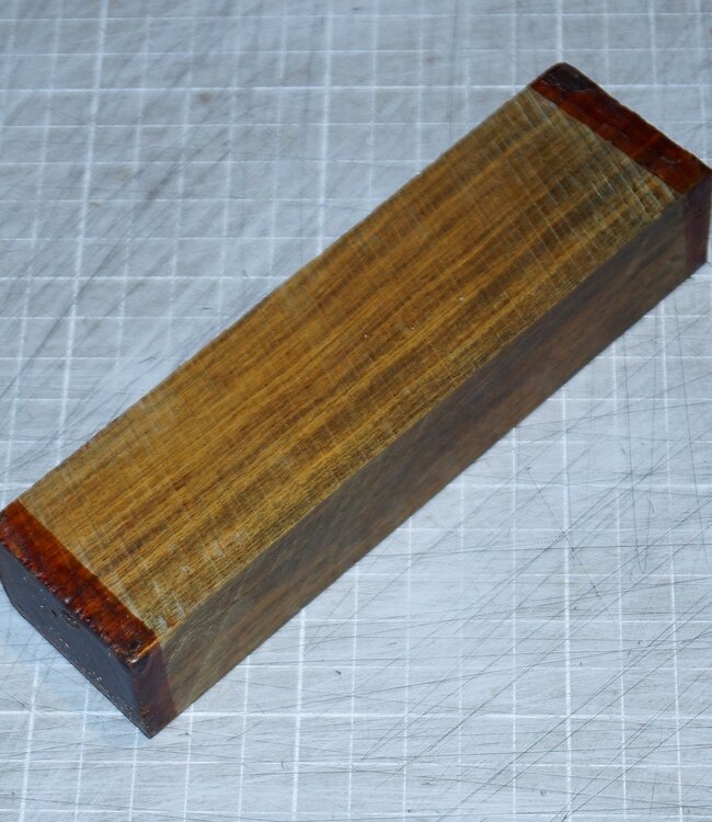 Lignum Vitae knife handle, approx. 150 x 40 x 30 mm, 0,3 kg