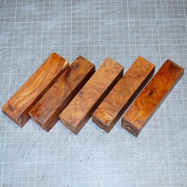 Afzelia burl knife handle, approx. 100(120) x 40 x 28 mm, 0,2 kg