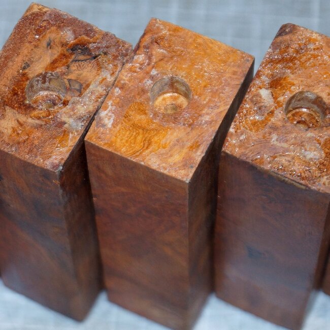 Afzelia burl knife handle, approx. 100(120) x 40 x 28 mm, 0,2 kg