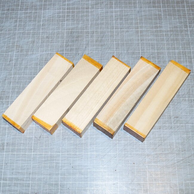 Satinwood knife handle, approx. 150 x 40 x 30 mm, 0,3 kg