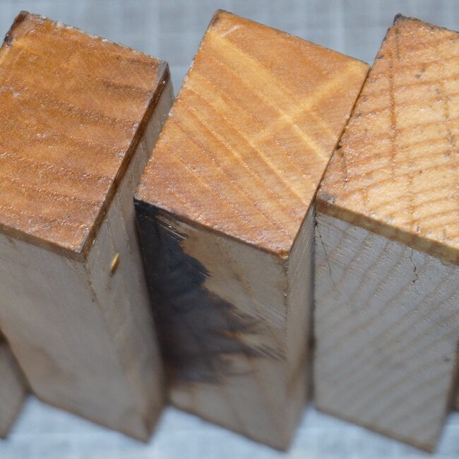 Ash fiddleback knife handle, approx. 150 x 40 x 30 mm, 0,2 kg