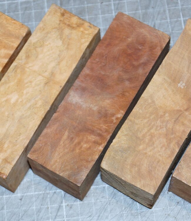 Lagerströmia Maser Messergriff, ca. 120 x 40 x 38 mm, 0,2 kg