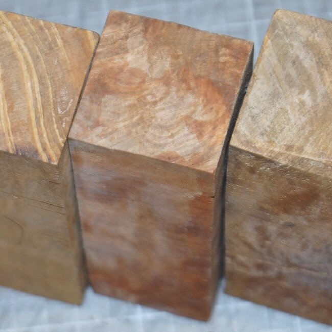 Lagerströmia Maser Messergriff, ca. 120 x 40 x 38 mm, 0,2 kg