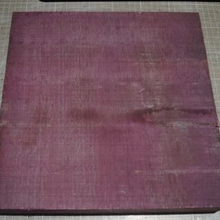 Amaranth, ca. 285 x 290 x 52mm, 3,6kg