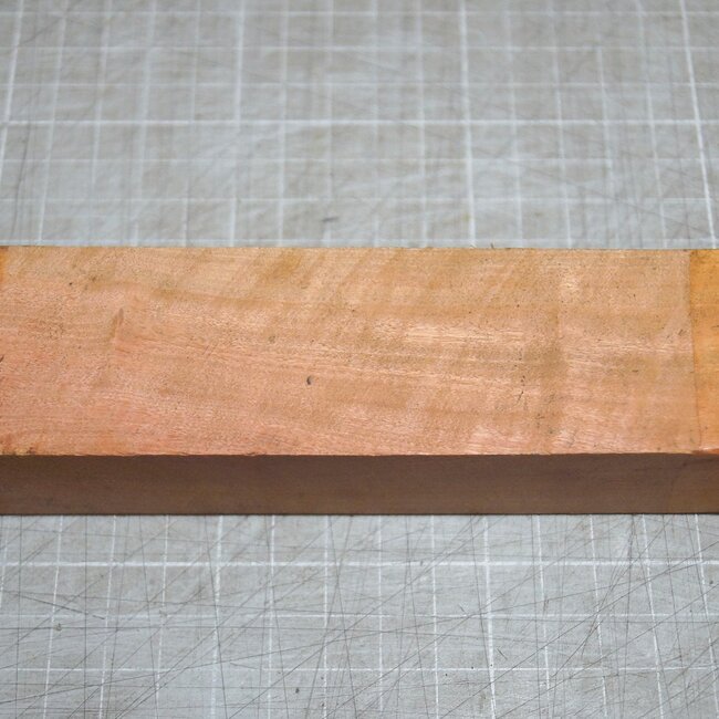 Pink Ivory Ripple knife handle, approx. 150 x 40 x 29 mm, 0,2 kg