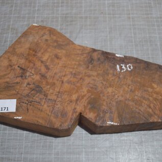 Thuya burl, approx. 335 x 130-180 x 47mm, 1,86kg