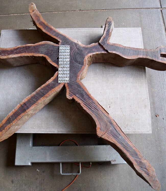 Purpleheart, star shaped slab, approx. 1470 x 1470 x 120 mm, 41218