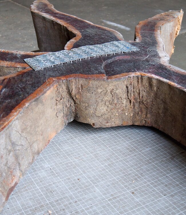 Purpleheart, star shaped slab, approx. 1470 x 1470 x 120 mm, 41218