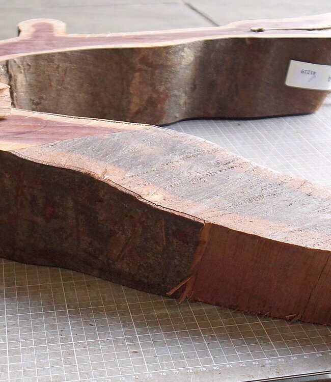 Purpleheart, star shaped slab, approx. 1280 x 1240 x 110-50 mm, 41219