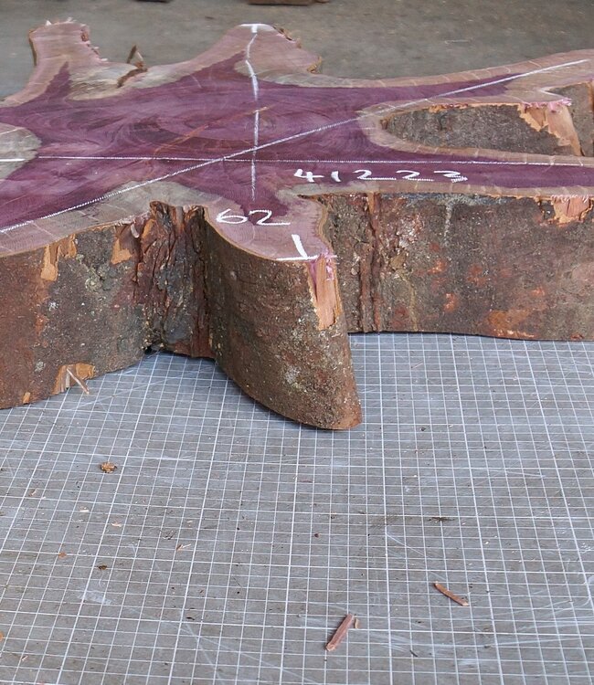 Purpleheart, star shaped slab, approx. 1190 x 620/800 x 100 mm, 41223