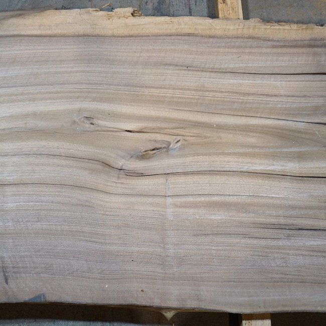 Europ. Walnut, approx. 2650 x 610/750/730 x 50 mm, 13631