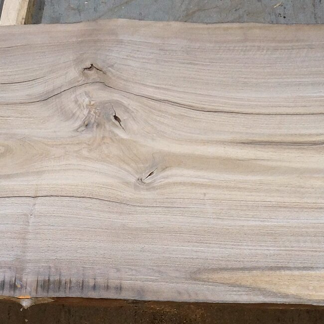 Europ. Walnut, approx. 2650 x 580/740/700 x 52 mm, 13632