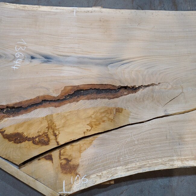 Eiche, ca. 2900 x 690/1060/890 x 52 mm, 13644