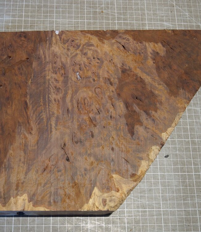 Kenthao Eisenholz, ca. 170-350 x 250 x 50mm, 3,96kg