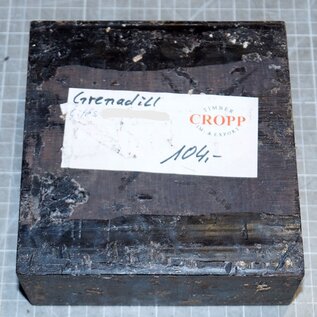Grenadill, ca. 147 x 151 x 65mm, 1,9kg