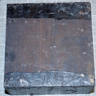 Grenadill, ca. 124 x 126 x 65mm, 1,34kg