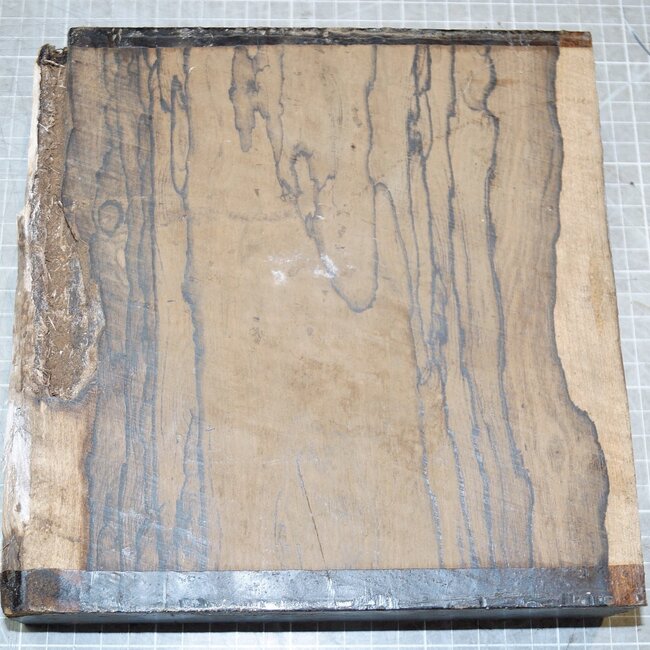 Zirikote, ca. 217 x 220 x 54mm, 2,4kg