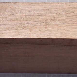 Kaukasischer Nussbaum, geflammt, ca. 740 x 190 x 57 mm