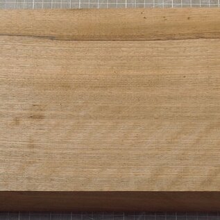 Kaukasischer Nussbaum, geflammt, ca. 740 x 190 x 57 mm