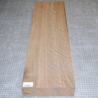 Kaukasischer Nussbaum, geflammt, ca. 710 x 200 x 60 mm